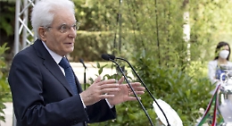 Gli 80 anni di Mattarella, il presidente più amato dagli italiani