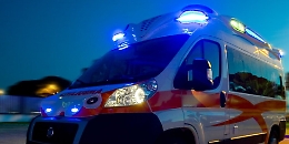 Finisce contro un escavatore: morto camionista a Palermo