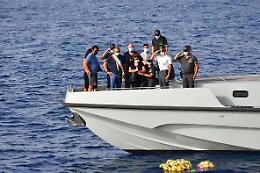 L'isola ricorda i due pescatori morti in mare