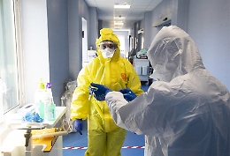 Sicilia tra poco in "giallo" con lo spettro dell'"arancione": in 80 comuni contagi fuori controllo