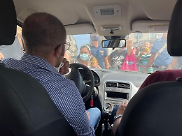 Insulti e minacce ad assessore comunale dopo riunione su vertenza "Mary Poppins"