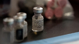 L'ok dell'Aifa alla terza dose di vaccino: ecco le indicazioni dell'agenzia del farmaco