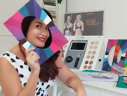 La vita a colori di Sonia Sangiorgio, la lookmaker che ci svela i segreti dell'armocromia