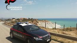 Realizza tetto abusivo: denunciato