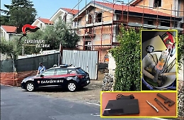Trecastagni, cercano di rubare nel cantiere di villa in costruzione: arrestati