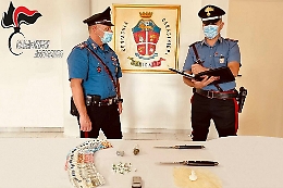 A Canicatt&igrave; la droga arrivava a casa con servizio "delivery": 20enne arrestato