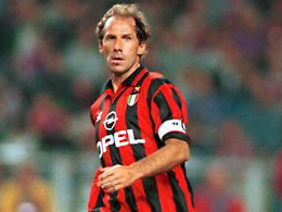 Il Milan smentisce la morte di Franco Baresi: "Sta affrontando un momento delicato, rispettate la privacy"