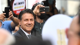 Intervista a Giuseppe Conte: «Il nuovo percorso del M5s e la ricetta per governare la Sicilia»