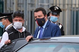 Open Arms, Salvini a processo a Palermo: «Spero non sia un festival del cinema»