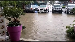 Maltempo, al Villaggio Santa Maria Goretti si "galleggia"