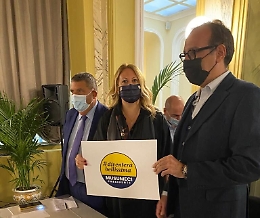 DB, nuovi logo e cabina di regia per il movimento di Nello Musumeci