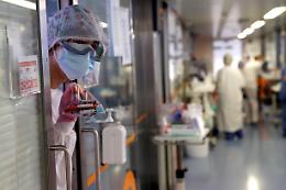 Covid: trend dei ricoveri in salita in tutta Italia, ospedali in allerta