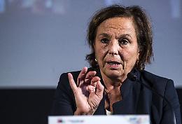 &laquo;Giusto salvare i migranti ma non pu&ograve; farlo solo l'Italia&raquo;, Lamorgese sgrida l'Ue