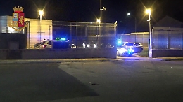 Blitz antidroga ad Avola, spaccio a "credito" e come al "drive in": 7 arresti