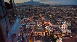 Covid: e se non fosse solo una questione sanitaria? Dietro il primato di Catania