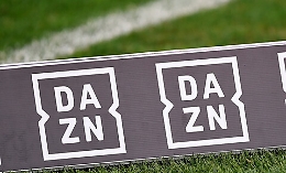 La marcia indietro di Dazn: nessun cambio per ora sulla doppia utenza