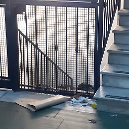 Catania, ufficio Igiene poco "igienico"