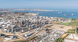 Petrolchimico di Siracusa, no ad un'altra Ilva: ecco il piano della Regione per salvare 7.500 posti di lavoro