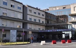 Eccezionale intervento in laparoscopia su paziente sveglia in stato di gravidanza