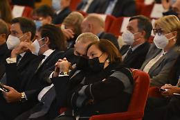 La ministra Lamorgese a Catania per “Questo non è amore”: fotogallery