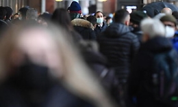 Gli svizzeri i primi al mondo a votare sul Green pass