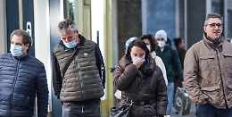 In Sicilia scatta l'obbligo delle mascherine all'aperto: c'è l'ordinanza