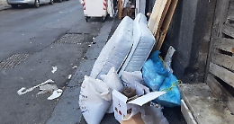 Catania: la raccolta differenziata “fantasma”, solo disagi (e costi) per i cittadini