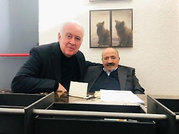 Costanzo e Santoro, il remake della storica staffetta tv contro la mafia