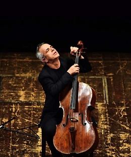 Lo "Stabat Mater" di Giovanni Sollima in siciliano al Bellini