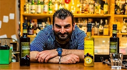 “Unnimaffissu”, l’amaro con il pieno di sicilianità