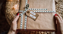 Countdown Natale: i regali più gettonati e i giorni da "bollino rosso" per gli acquisti