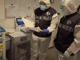 Anziani tenuti in condizioni igieniche precarie: sequestrata comunità alloggio