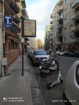 Catania: concittadini incivili alla fermata Amt