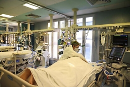 Covid, bollettino del 9 gennaio: in Sicilia il contagio non arretra con +12.949 casi