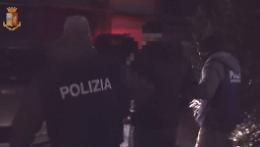 Mafia a Catania, azzerato il clan Pillera  - Puntina: arrestate dalla Polizia 16 persone