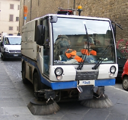 Cianciana, il comune si dota di una spazzatrice