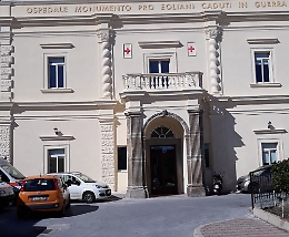 Carenze ospedale di Lipari sempre più critiche: "Attenti fatevi male soltanto quando ci sono i medici in turno"