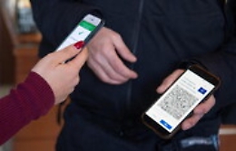 Sicilia arancione, permessi per chi ha Green pass (base e rafforzato) e divieti per non vaccinati