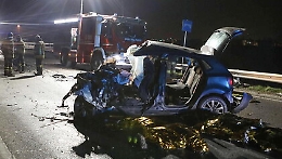 Cinque giovani morti in incidente nel Bresciano: si sono scontrati con un pullman