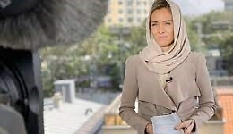 Giornalista incinta non può tornare in  Nuova Zelanda per le norme covid: accolta a Kabul dai talebani