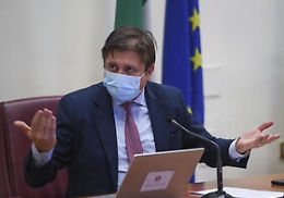 Sileri rassicurante sul Covid: «E' tempo di gestirlo come un'influenza»