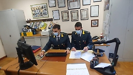 Fallimento "pilotato" di una societ&agrave; di trasporti: due arresti per bancarotta