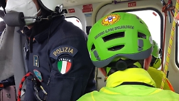 Sciatore cade a piano Zucchi: recuperato da elicottero della Polizia