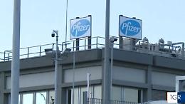 Esuberi alla Pfizer di Catania: «Nessuna comunicazione via Whatsapp»