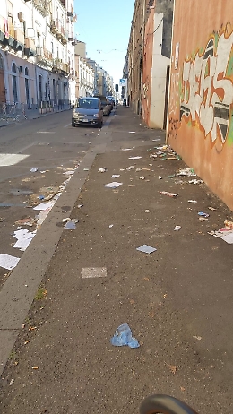 Catania, via Giuseppe Verdi: "Chi pulisce?"