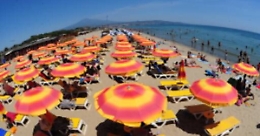 Le spiagge, i lidi e le concessioni: un tesoro da 10 milioni che può tornare in gioco