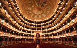Nozze, Teatro Massimo di Palermo location per foto: ecco quanto costa