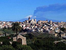 Militello Val di Catania è il "Borgo più bello di Sicilia": cosa vedere nella cittadina barocca da scoprire