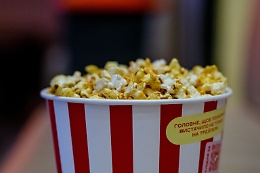 Decreto green pass è legge, dal 10 marzo al cinema tornano bibite e popcorn
