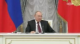 Putin riconosce il Donbass: la comunicazione ufficiale a Scholz e Macron